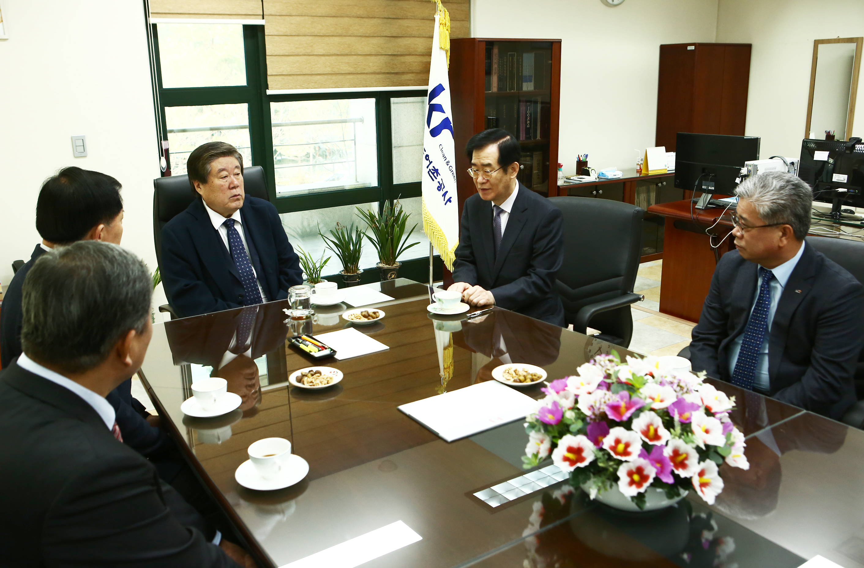 CEO 충남지역본부, 지역개발지원단, 천수만사업단 합동업무보고 현장방문